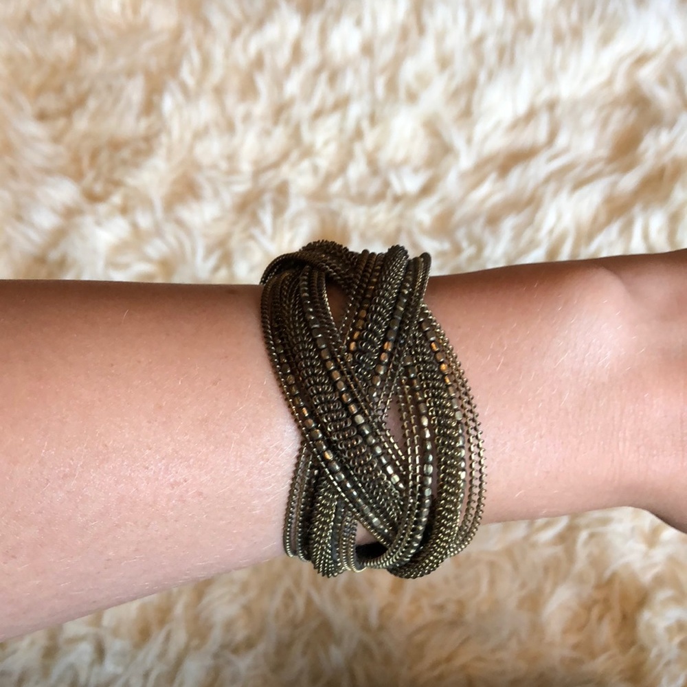 Bracelet